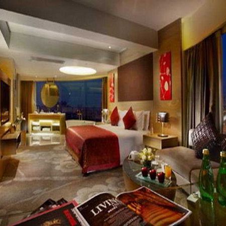 Regal Master Hotel Chengdu Eksteriør billede